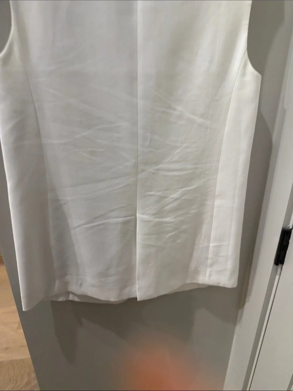 Vince Camuto White Sleeveless Tailored Blazer Vest - Picture 8 of 8